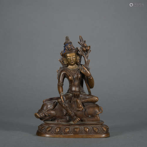 A bronze statue of Vajra hand Bodhisattva