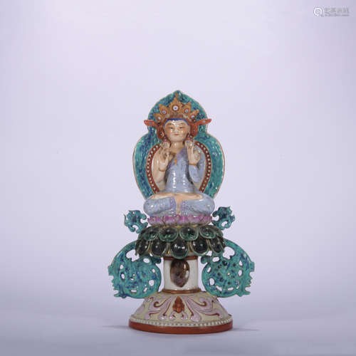 A famille-rose statue of Guanyin