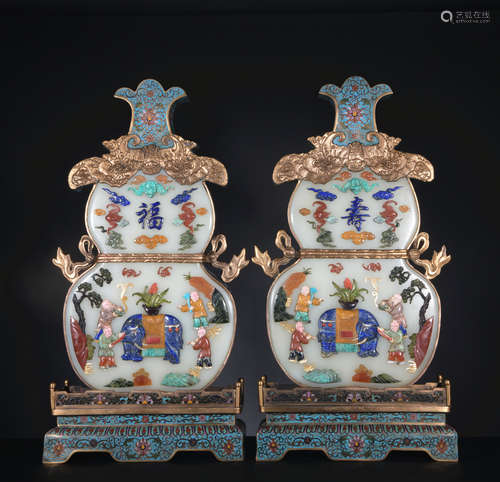 A pair of Cloisonne jade gourd-shaped vase