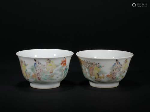 A Pair of Chinese Famille Rose Wine Cups