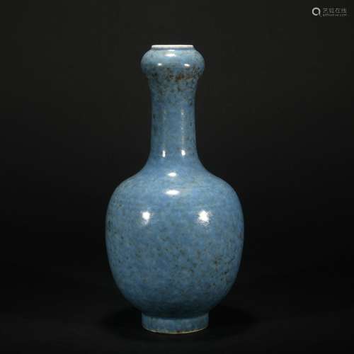 Chinese Blue-glazed Garlic-head-shaped Vase