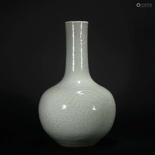 Chinese Pea Green Glazed Vase