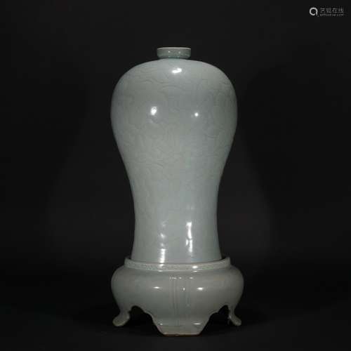 Chinese Celadon Prunus Vase