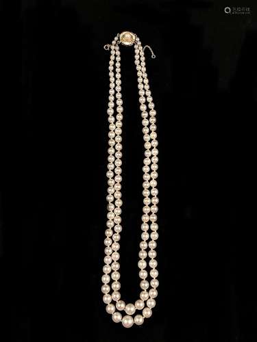 Collier deux rangs de perles de culture (dia entre 3