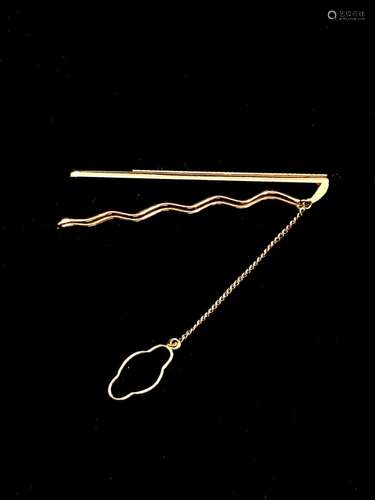 Pince à cravate en or jaune 18K (750°/00) barrette à motif s...