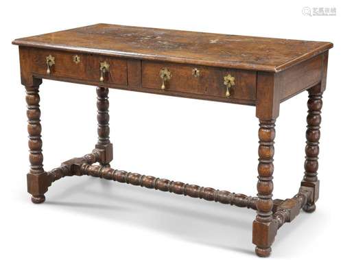 AN 18TH CENTURY-STYLE OAK SIDE TABLE, with moulded rectangul...