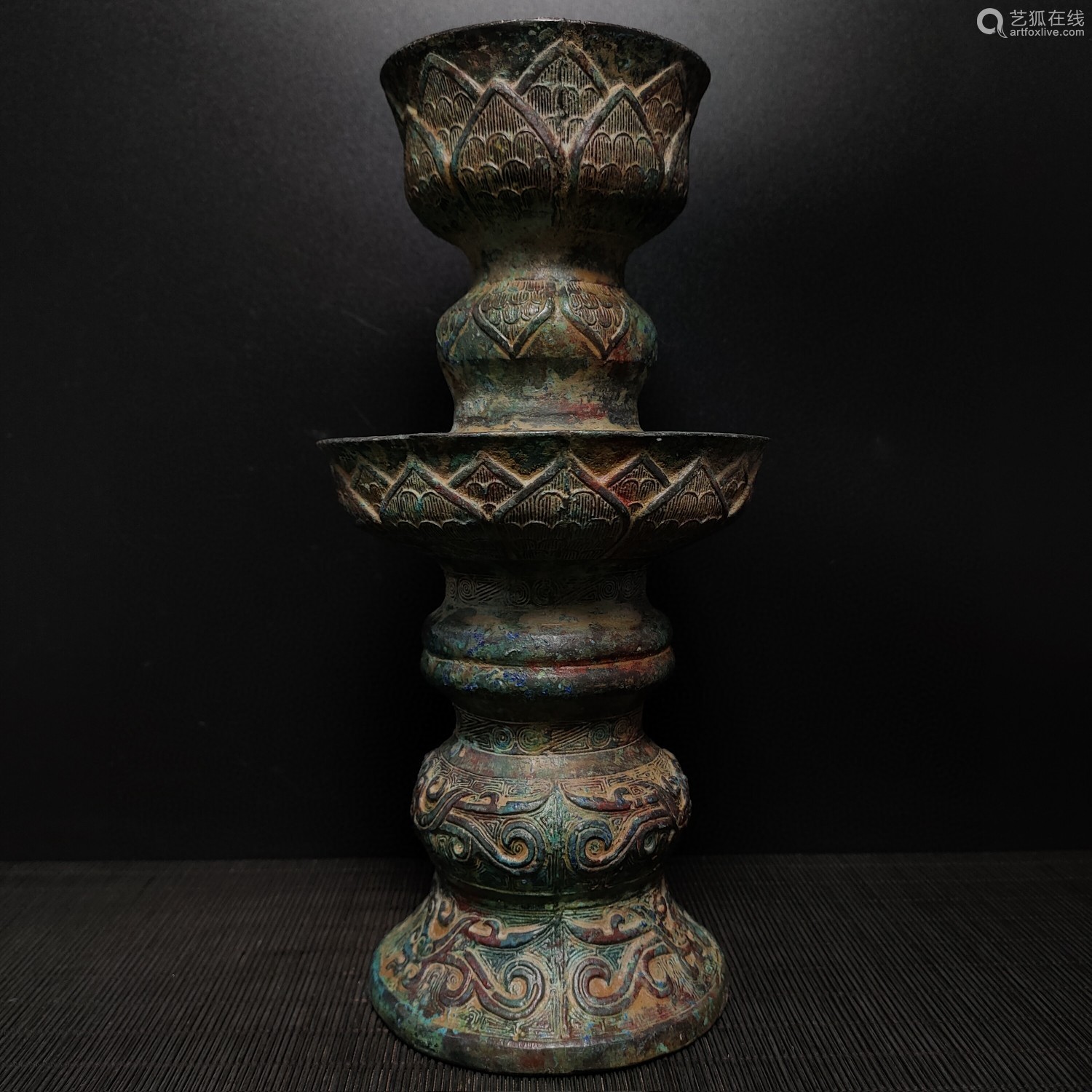 旧藏灯台一对 Deal Price Picture 旧藏灯台一对 Deal Price Picture