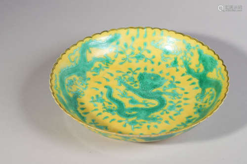 Yellow-Ground and Green Enamel Dragon Plate