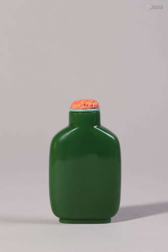Spinach Green Jade Snuff Bottle