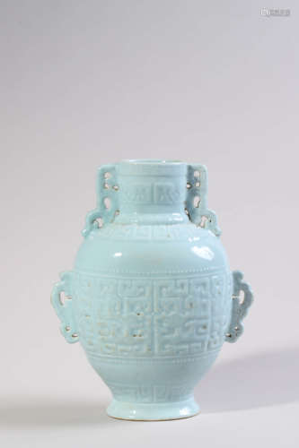 Incised Celadon Glaze Kuilong Vase