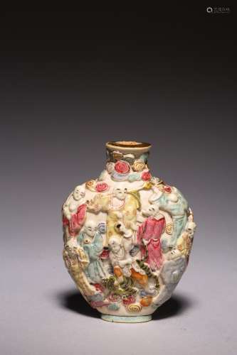 A CHINESE FAMILLE ROSE 'EIGHTEEN ARHATS' SNUFF BOTTLE