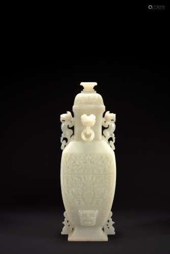 A LARGE CHINESE WHITE JADE VASE AND COVER