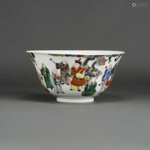 A CHINESE WUCAI 'FIGURAL' BOWL, WITH KANGXI MARK