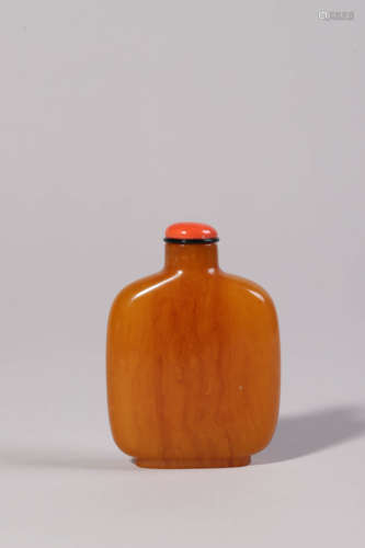 Beeswax Snuff Bottle