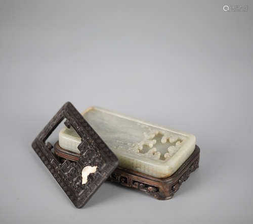 Chinese red sandalwood and Hetian jade inkstone，18th