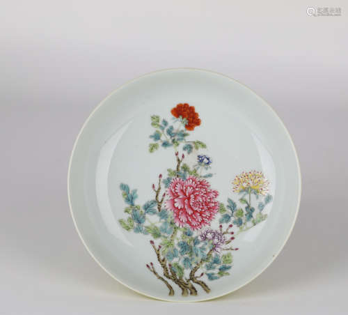 Fencai floral pattern plate，17th