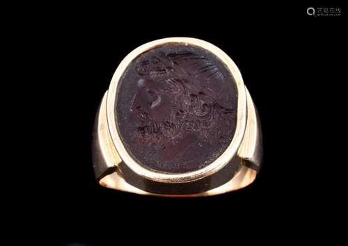 A French paste intaglio ring