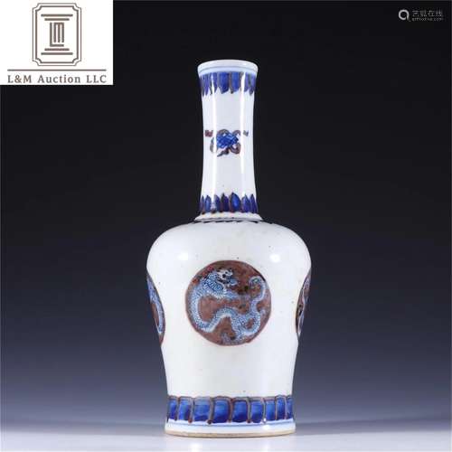 A Chinese Blue and White Porcelain Long Neck Vase