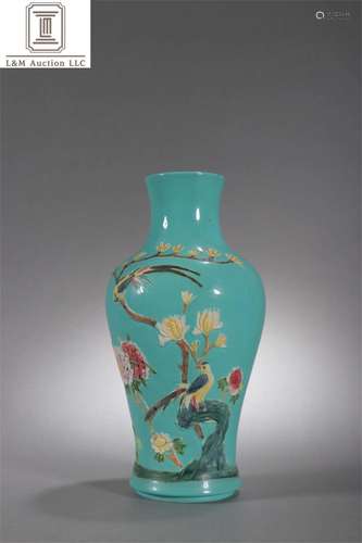 A Chinese Famille Rose Porcelain Flower Vase