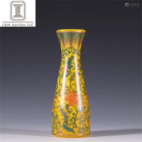 A Chinese Peking Glass Flower Patterned Vase