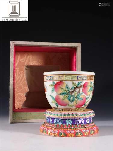 A Chinese Famille Rose Porcelain Peach Tripod Cup