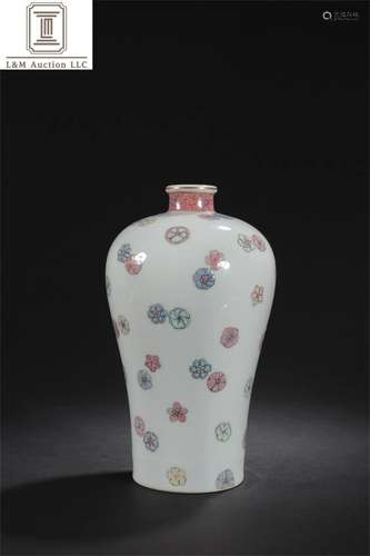 A Chinese Famille Rose Porcelain Meiping Vase