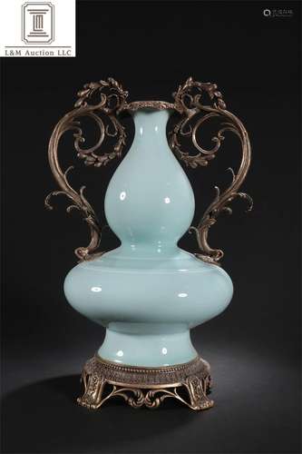 A Chinese Celadon Glazed Porcelain Gourd Vase