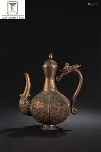 A Chinese Gilt Bronze Dragon Patterned Flagon