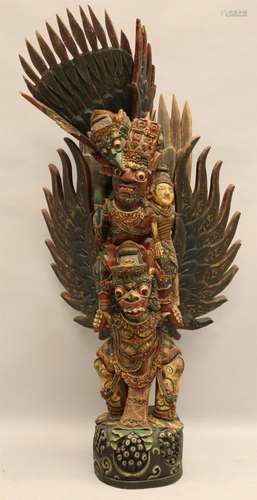 Indische houtsculptuur met 3 figuren en vogelmotieven - Hoog...