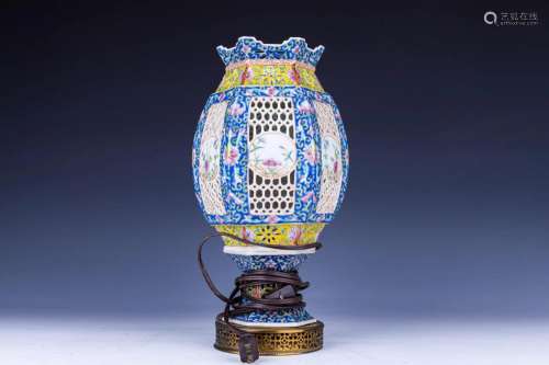 Canton Ware Famille Rose Porcelain Lamp