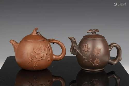 Two Yixing Zisha Stoneware Tea Pots