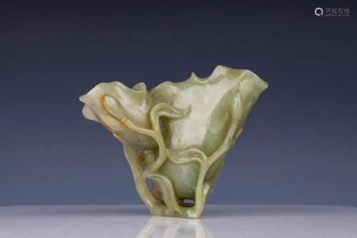 Celadon Jade Ming-Style Lotus Cup