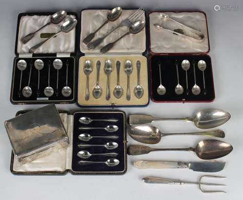 A group of silver cutlery, including two Fiddle pattern tabl...