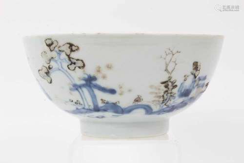 Chinese Nanking cargo porcleain bowl, decorated in underglaz...