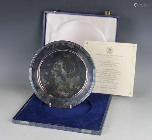 An Elizabeth II silver circular plate, limited edition No. 8...