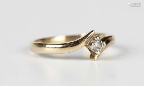A 9ct gold and diamond single stone ring, mounted with a cir...