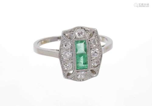 Art Deco emerald and diamond cocktail ring