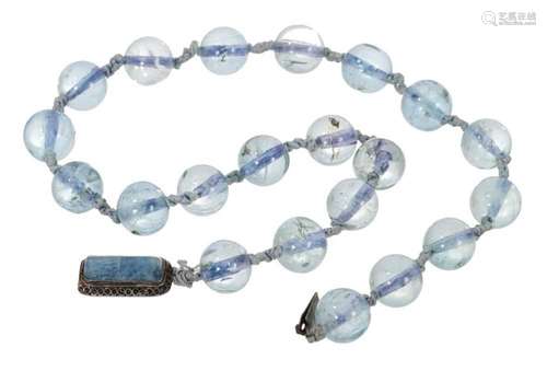 Antique Chinese aquamarine bead necklace