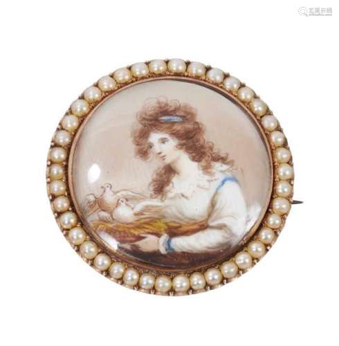 Georgian miniature portrait brooch in gold and seed pearl mo...