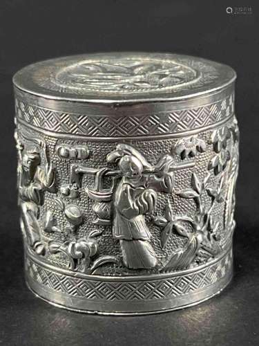 Chinese Silver Engraved Cylinder Box