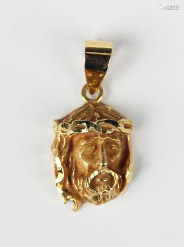 A pendant, designed as the head of Jesus Christ, detailed &#...
