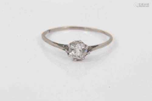 Old cut diamond single stone ring