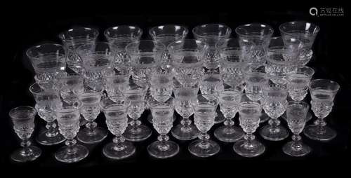 A cut glass part table service