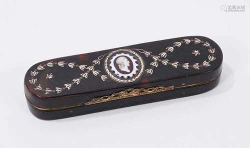 Fine Georgian tortoiseshell and silver inlaid toothpick case...