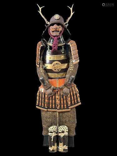 Edo Period Samurai Armor with Dragon Mon