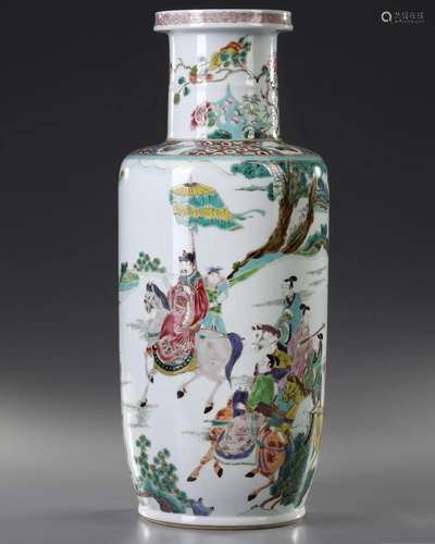 A CHINESE FAMILLE ROSE ROULEAU VASE, QING DYNASTY