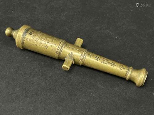 Miniature Brass Signal Cannon Etched Decoration