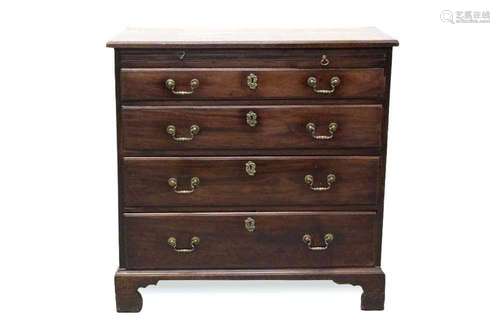 Good George III mahogany dressing chest with faux brushing s...