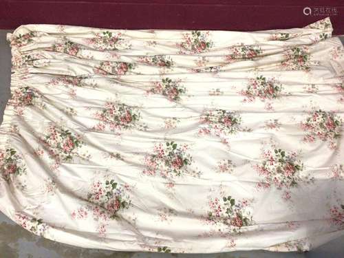 Jean Munro good quality pair interlined cream floral pattern...