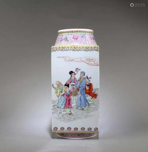 Chinese Porcelain Vase